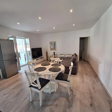 Apartamento App Sanny With Terrace *