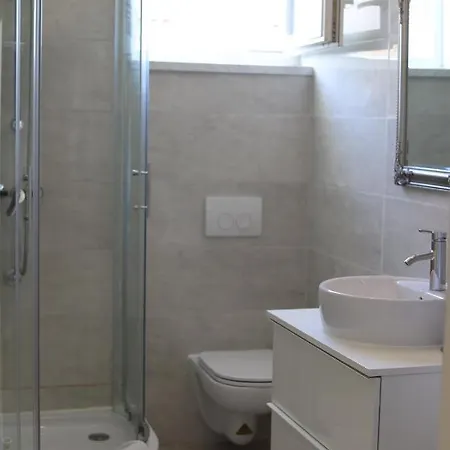 App Sanny With Terrace Appartement Malinska