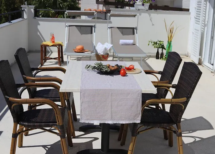 App Sanny With Terrace Malinska