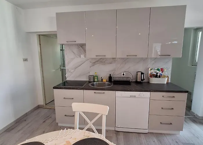 App Sanny With Terrace Apartamento *